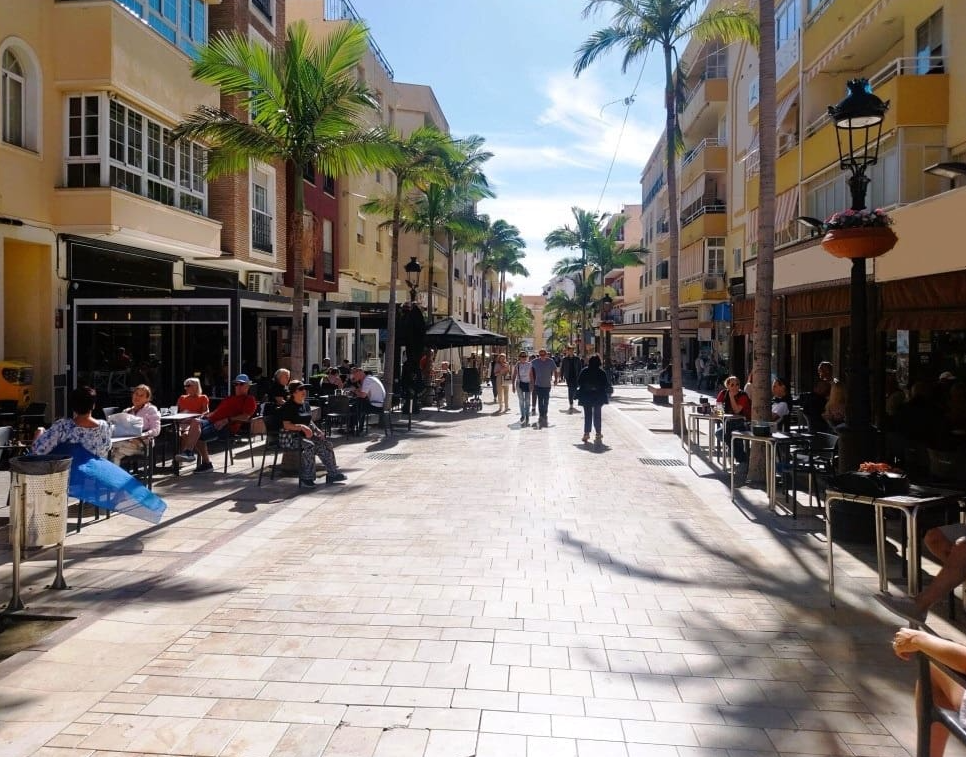 Coffee Bar Opportunity Arroyo de la Miel — Priced for Quick Sale