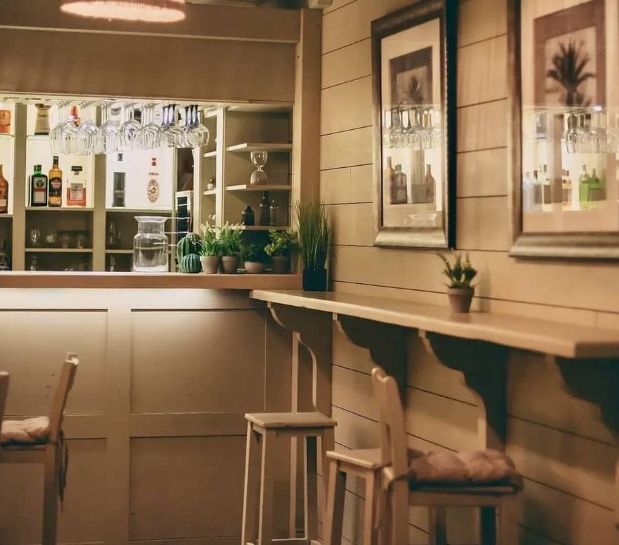 Lounge Bar Restaurant Estepona — 4