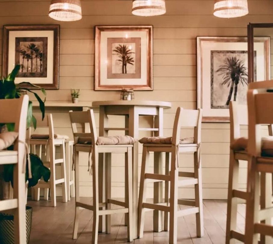 Lounge Bar Restaurant Estepona — 2