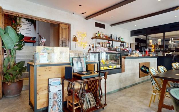 Distinctive hospitality property with development potential – Benahavís — 4