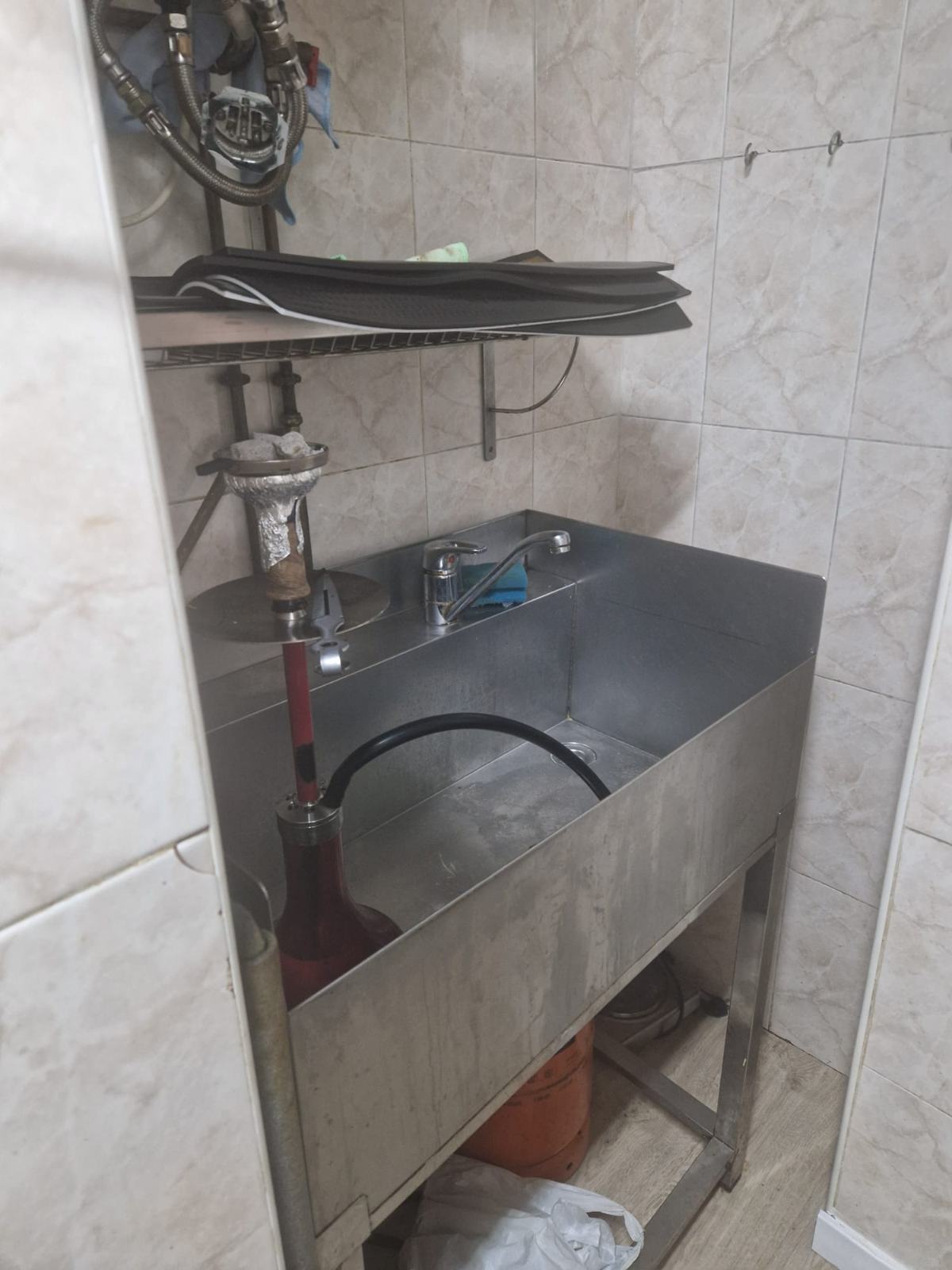 Bar Restaurant Het Kleine Regthuys — Prime Location La Carihuela — 14